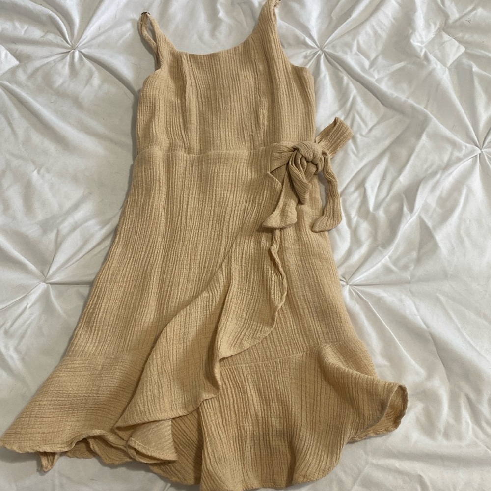 Gianni Bini toddler dress. 3T. Tan